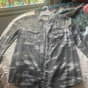 EXPRESS SMALL / MEDIUM CAMO LIGHT JACKET